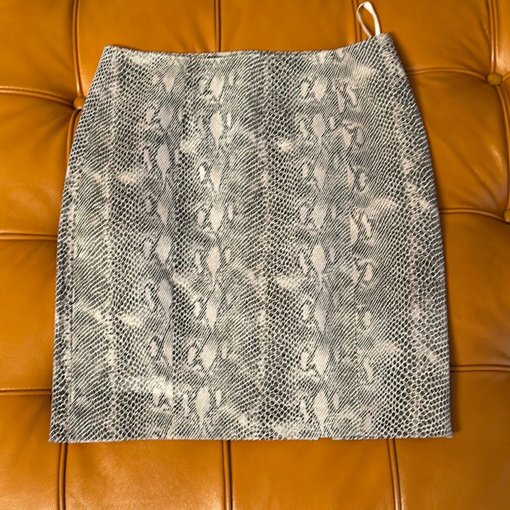 Gray and White Mini Pencil Skirt for Work